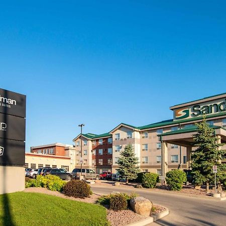Sandman Hotel & Suites Winnipeg Airport Bagian luar foto