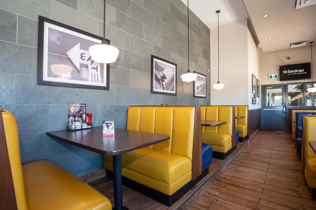 Sandman Hotel & Suites Winnipeg Airport Bagian luar foto