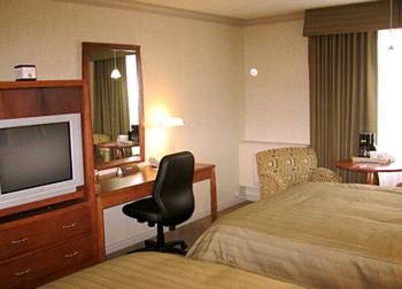 Sandman Hotel & Suites Winnipeg Airport Ruang foto