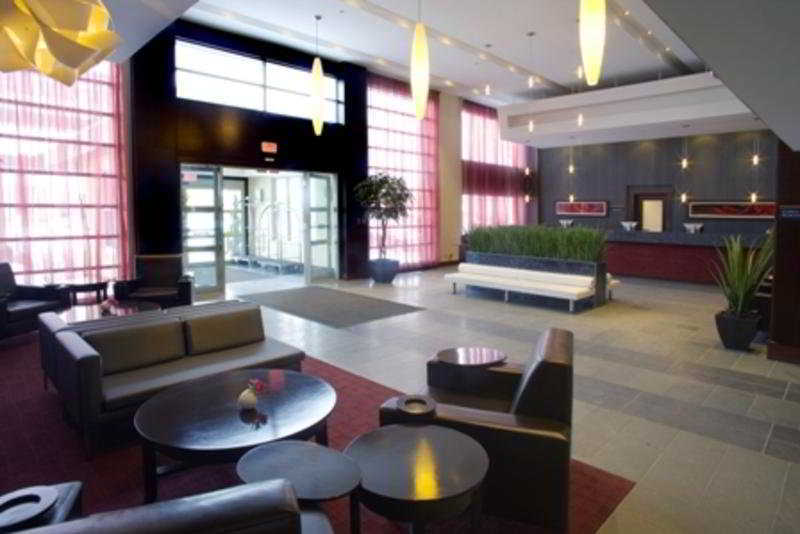 Sandman Hotel & Suites Winnipeg Airport Bagian luar foto